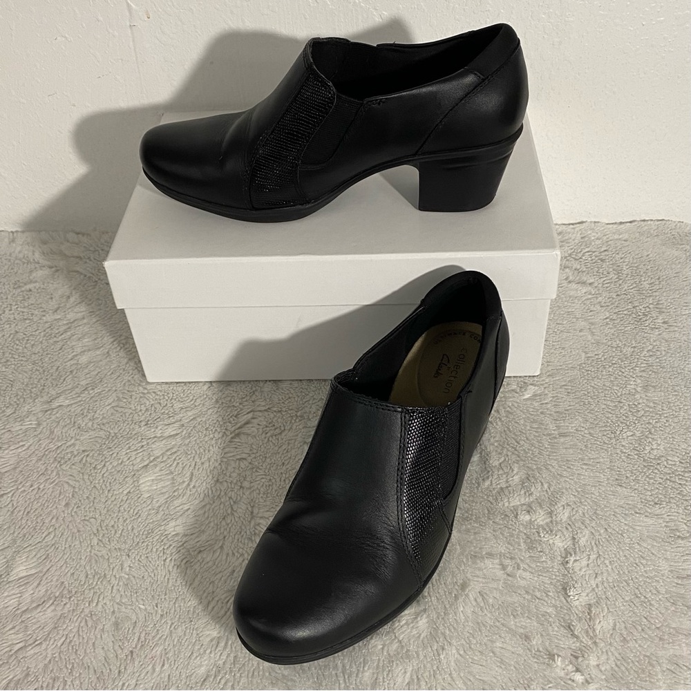 Clarks Elegant Black Ankle Booties